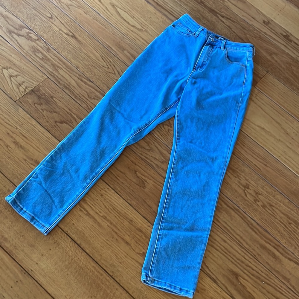 Missguided High Waisted Jeans - Picture 3 of 6